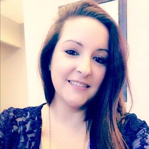 Meet your Posher, Eilishia